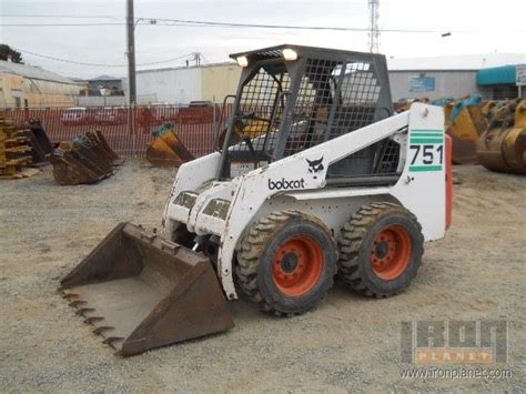 Bobcat 751 skid steer loader: Specifications and technical